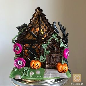 Bath and body works Witch Cottage Haunted House Projector NIGHT LIGHT Plug
